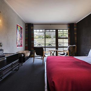 Lodge Queen Room